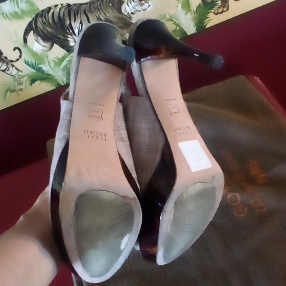 Stuart Weitzman Size 8 Tweed & Tortoise Shell Ope… - image 4